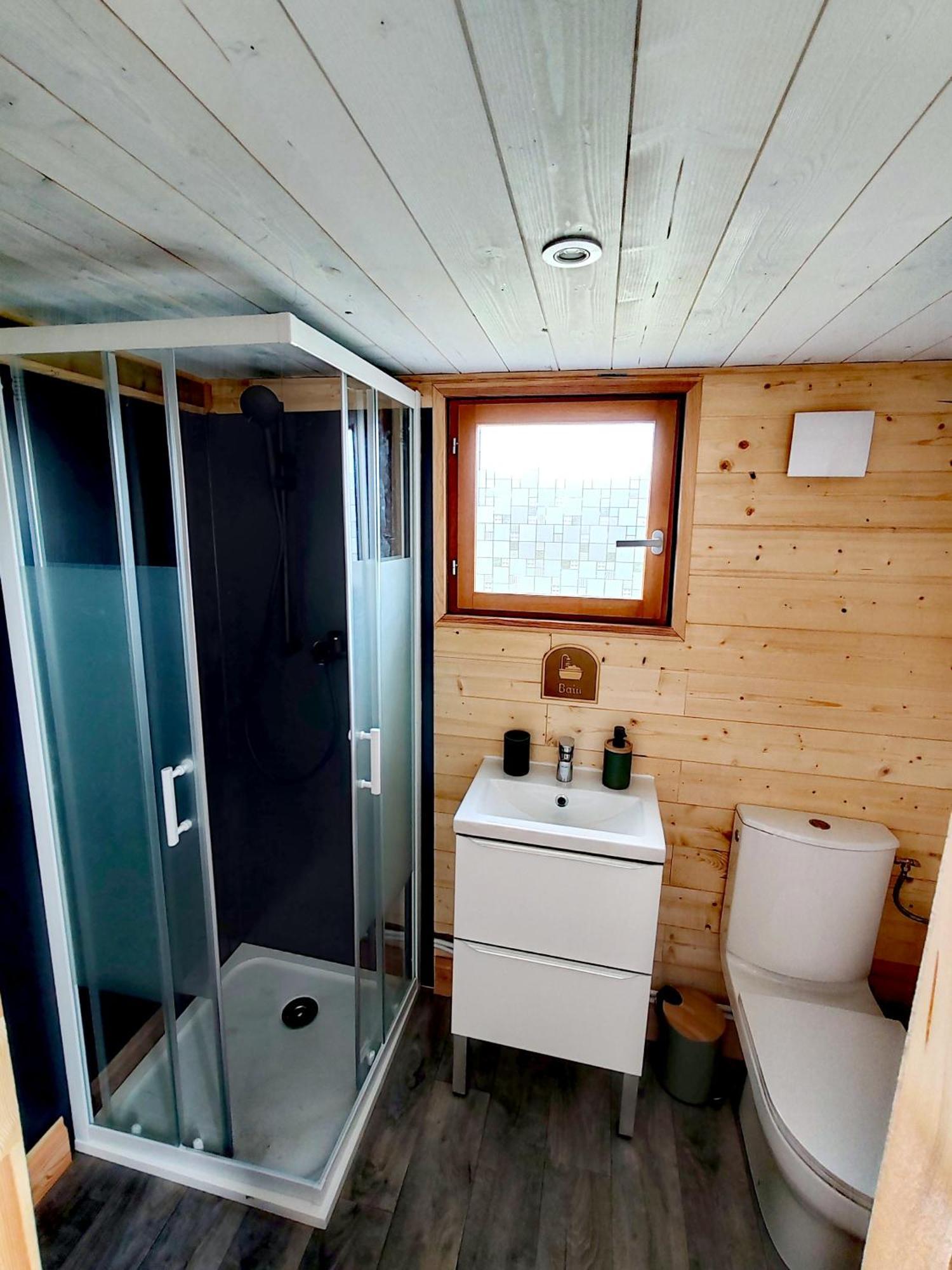 Tiny House Des Bougnats Vila Teilhede Exterior foto