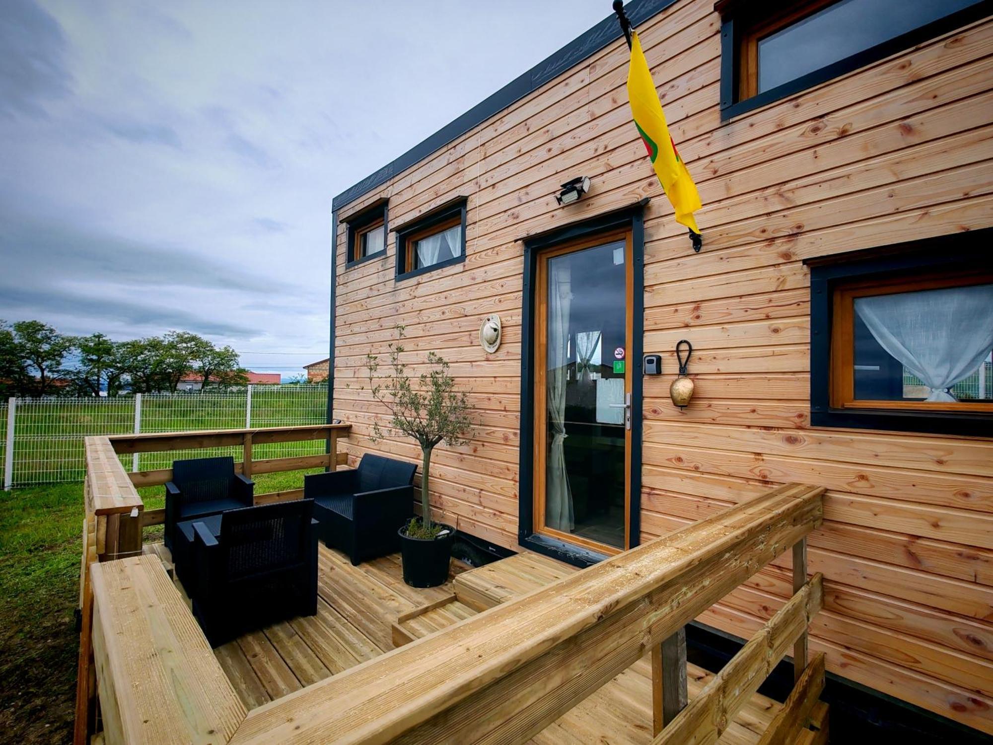 Tiny House Des Bougnats Vila Teilhede Exterior foto